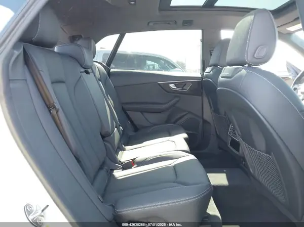 WA1BVBF19RD004747 2024 AUDI Q8 - Image 8