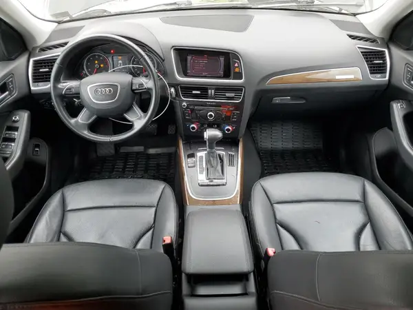 WA1C2AFP0HA026910 2017 AUDI Q5 - Image 8