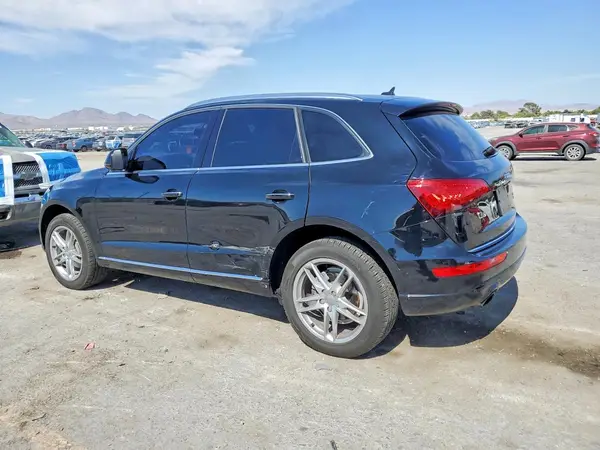 WA1C2AFP0HA065576 2017 AUDI Q5 - Image 2