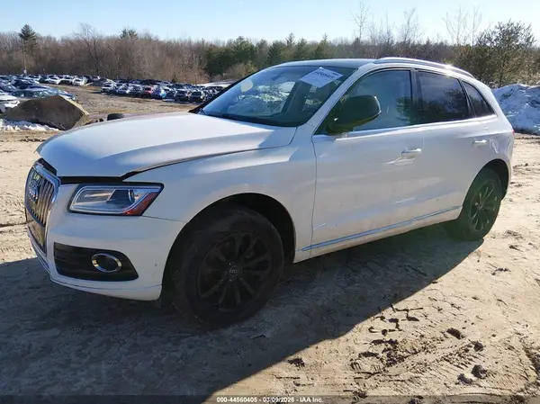 WA1C2AFP0HA070616 2017 AUDI Q5 - Image 2