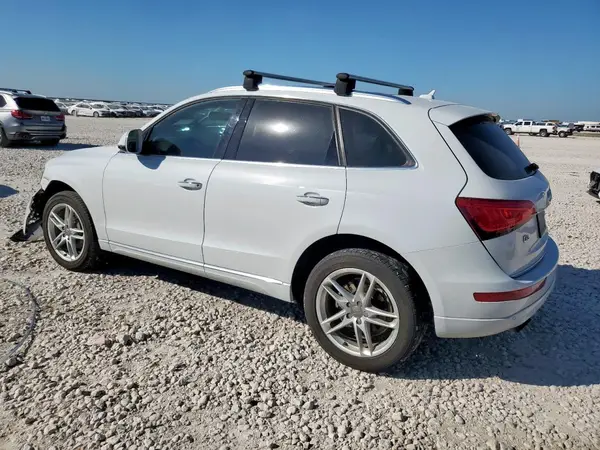 WA1C2AFP0HA077632 2017 AUDI Q5 - Image 2