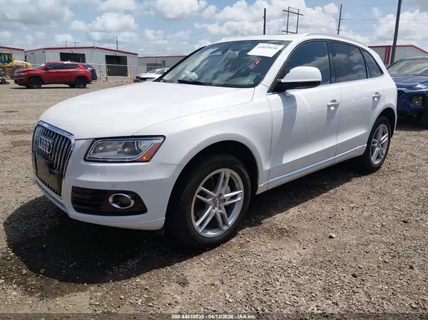 WA1C2AFP0HA097718 2017 AUDI Q5 - Image 2