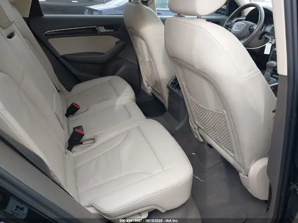 WA1C2AFP1GA026610 2016 AUDI Q5 - Image 8