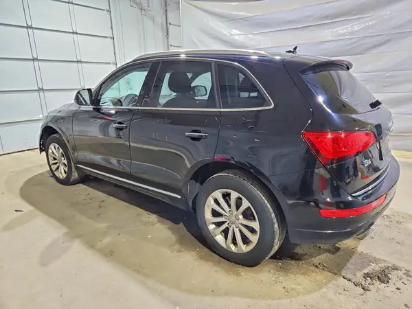WA1C2AFP1GA109972 2016 AUDI Q5 - Image 2