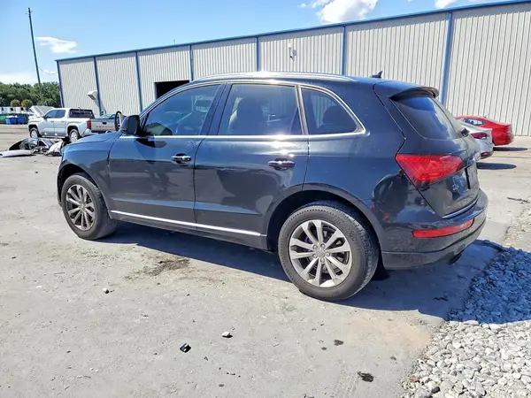 WA1C2AFP1GA141806 2016 AUDI Q5 - Image 2