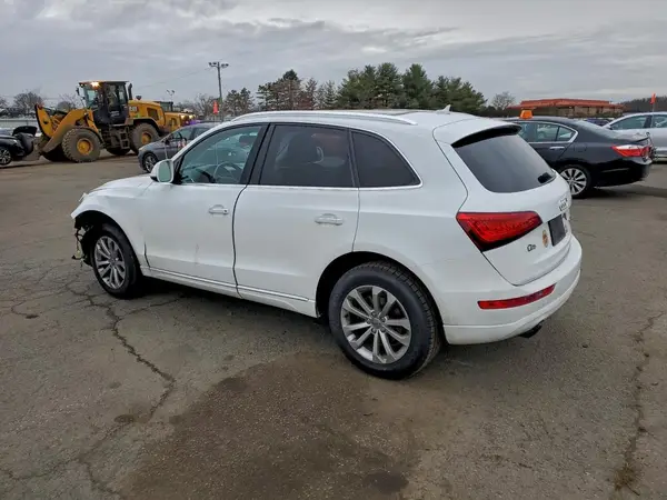 WA1C2AFP1HA005936 2017 AUDI Q5 - Image 2