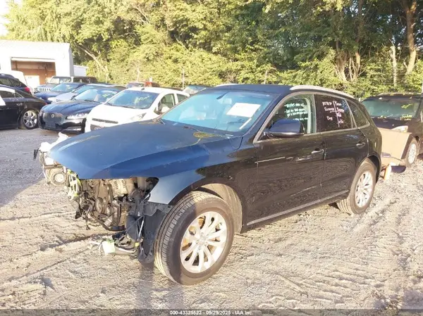 WA1C2AFP1HA035812 2017 AUDI Q5 - Image 2