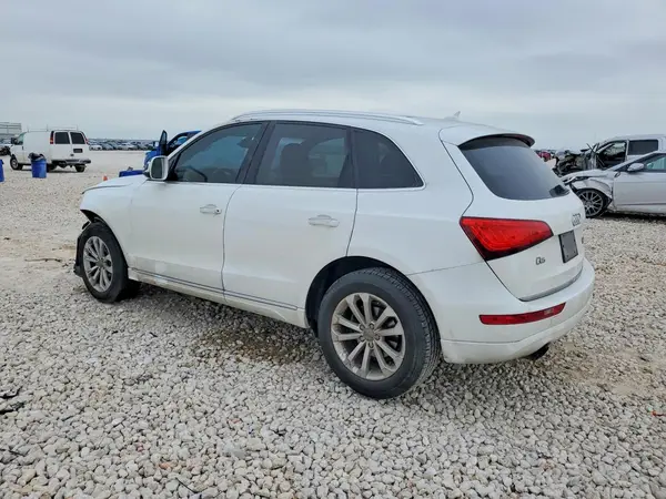 WA1C2AFP1HA043165 2017 AUDI Q5 - Image 2
