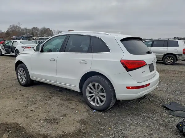 WA1C2AFP1HA053758 2017 AUDI Q5 - Image 2