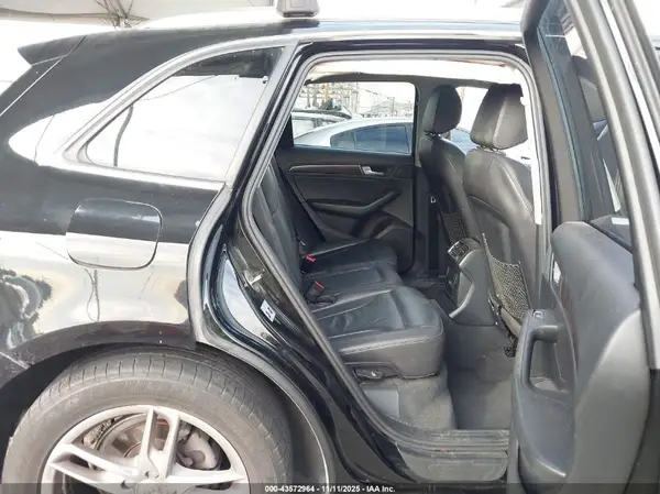 WA1C2AFP1HA071788 2017 AUDI Q5 - Image 8