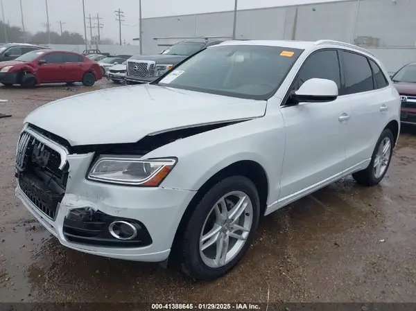 WA1C2AFP1HA077610 2017 AUDI Q5 - Image 2