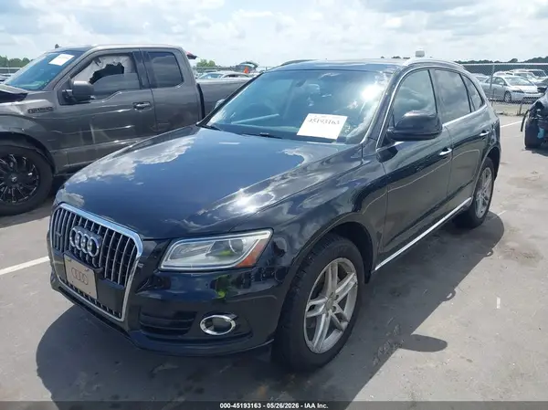 WA1C2AFP1HA078210 2017 AUDI Q5 - Image 2