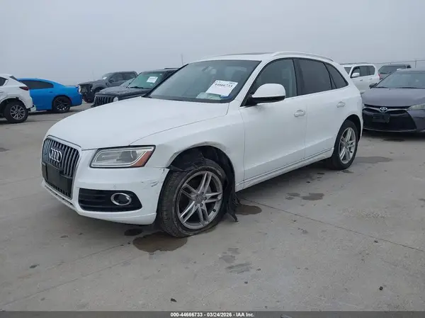 WA1C2AFP1HA078840 2017 AUDI Q5 - Image 2
