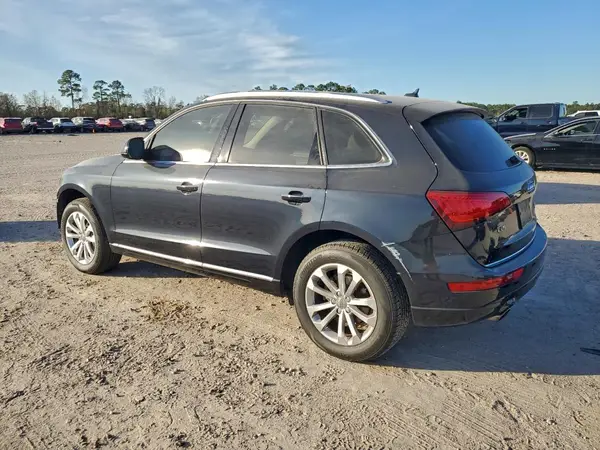 WA1C2AFP1HA095069 2017 AUDI Q5 - Image 2
