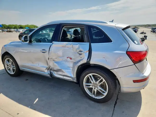 WA1C2AFP1HA097968 2017 AUDI Q5 - Image 2