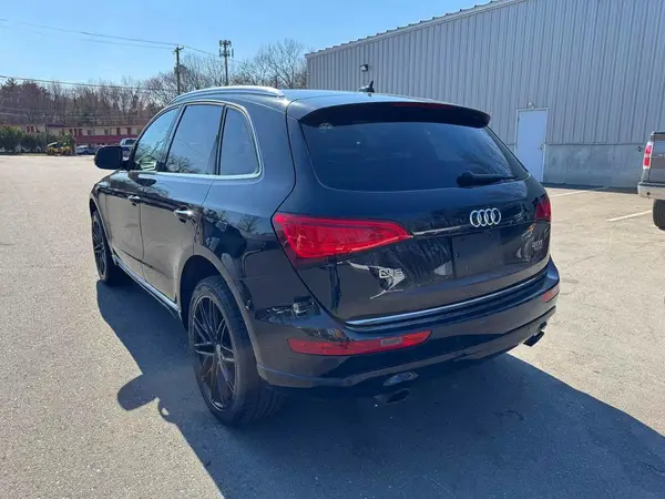 WA1C2AFP1HA098120 2017 AUDI Q5 - Image 2