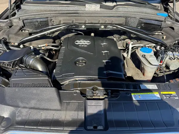 WA1C2AFP1HA098120 2017 AUDI Q5 - Image 8