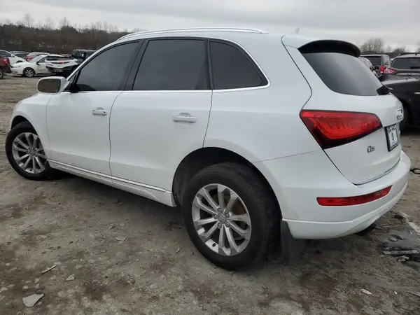 WA1C2AFP2GA111469 2016 AUDI Q5 - Image 2