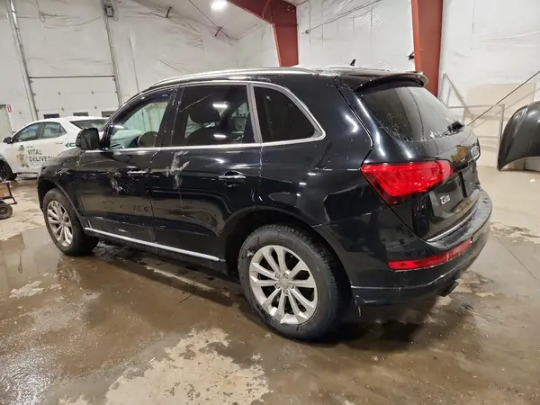 WA1C2AFP2HA004827 2017 AUDI Q5 - Image 2