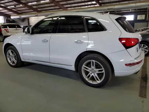 WA1C2AFP2HA089930 2017 AUDI Q5 - Image 2