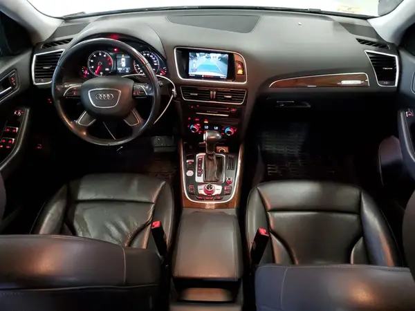 WA1C2AFP2HA089930 2017 AUDI Q5 - Image 8