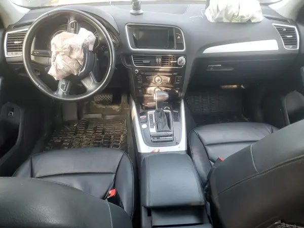 WA1C2AFP2HA092021 2017 AUDI Q5 - Image 8