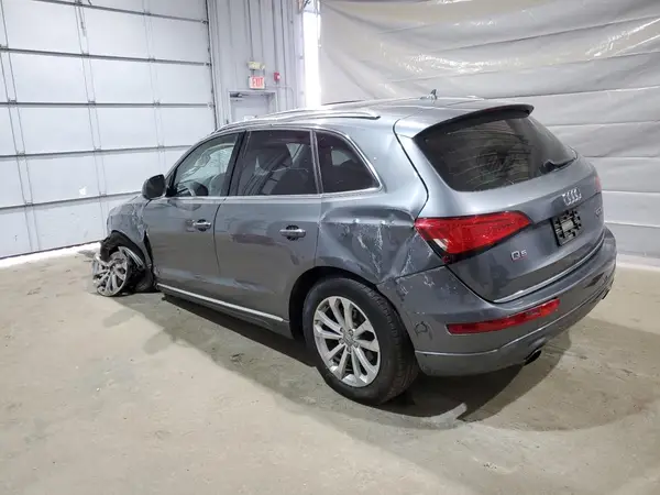 WA1C2AFP3HA046164 2017 AUDI Q5 - Image 2