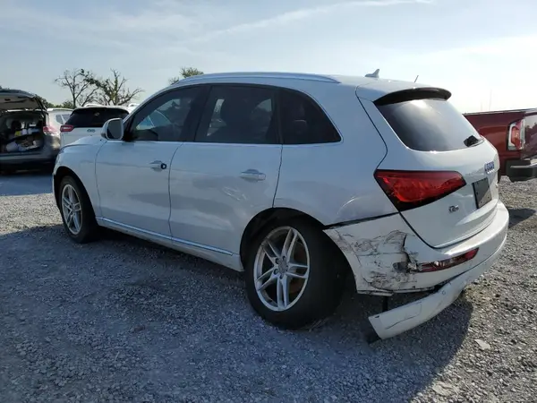 WA1C2AFP3HA075390 2017 AUDI Q5 - Image 2