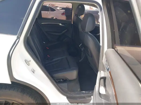 WA1C2AFP3HA077513 2017 AUDI Q5 - Image 8