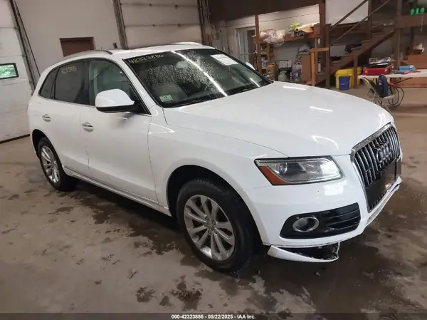WA1C2AFP4HA054807 2017 AUDI Q5 - Image 1