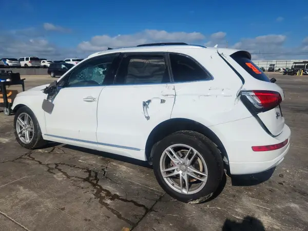 WA1C2AFP4HA066987 2017 AUDI Q5 - Image 2