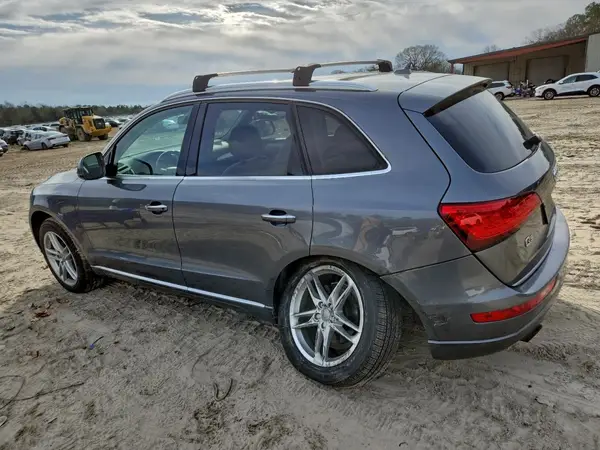 WA1C2AFP4HA068304 2017 AUDI Q5 - Image 2
