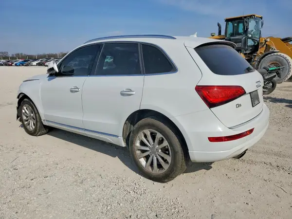 WA1C2AFP5GA032880 2016 AUDI Q5 - Image 2