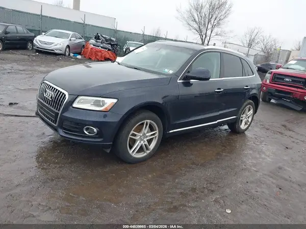 WA1C2AFP5HA080512 2017 AUDI Q5 - Image 2