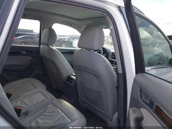 WA1C2AFP5HA096807 2017 AUDI Q5 - Image 8