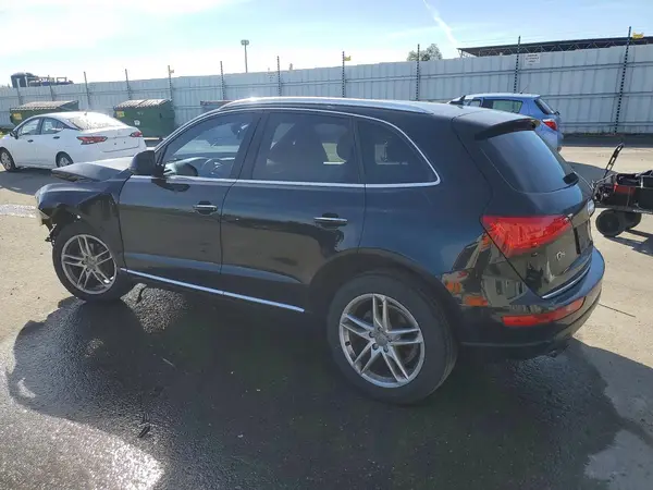 WA1C2AFP6HA023994 2017 AUDI Q5 - Image 2