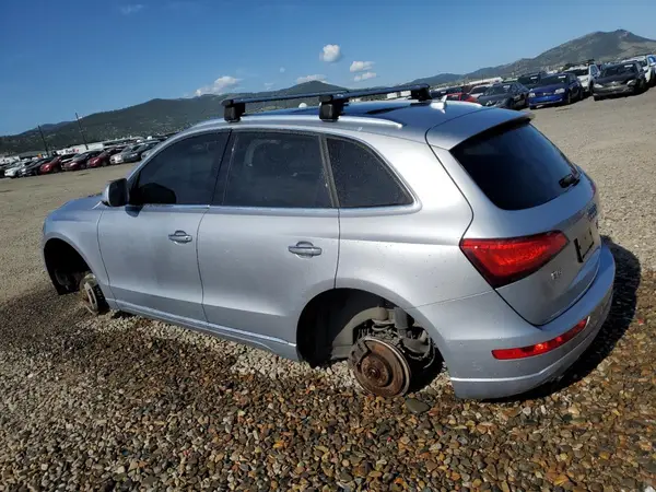 WA1C2AFP6HA075691 2017 AUDI Q5 - Image 2
