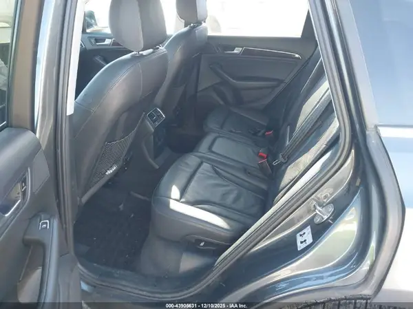 WA1C2AFP6HA077442 2017 AUDI Q5 - Image 8
