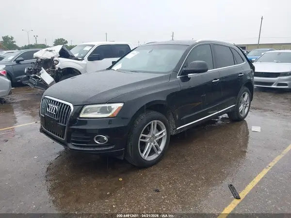 WA1C2AFP6HA096914 2017 AUDI Q5 - Image 2