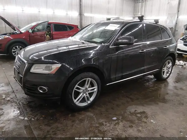 WA1C2AFP7GA024988 2016 AUDI Q5 - Image 2