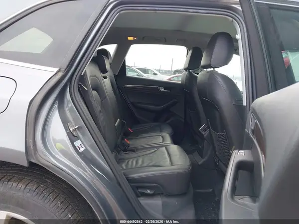 WA1C2AFP7GA049082 2016 AUDI Q5 - Image 8