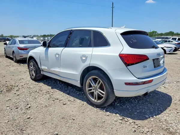 WA1C2AFP7HA008498 2017 AUDI Q5 - Image 2