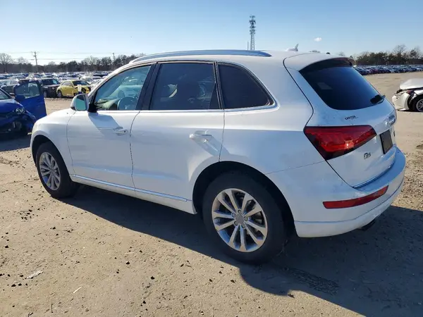 WA1C2AFP7HA013605 2017 AUDI Q5 - Image 2