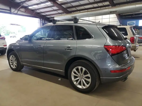 WA1C2AFP7HA026175 2017 AUDI Q5 - Image 2