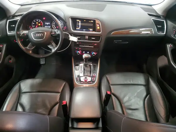 WA1C2AFP7HA026175 2017 AUDI Q5 - Image 8
