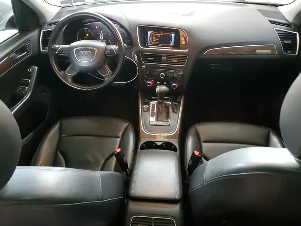 WA1C2AFP7HA059869 2017 AUDI Q5 - Image 8
