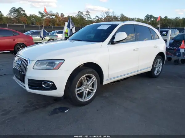 WA1C2AFP7HA063663 2017 AUDI Q5 - Image 2