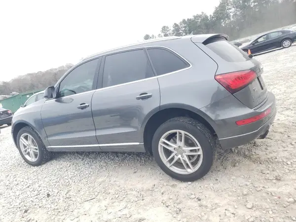 WA1C2AFP7HA080592 2017 AUDI Q5 - Image 2
