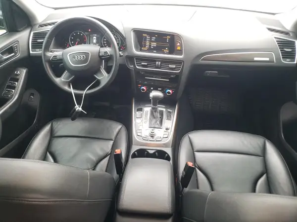 WA1C2AFP7HA080592 2017 AUDI Q5 - Image 8