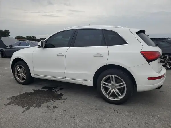 WA1C2AFP7HA083430 2017 AUDI Q5 - Image 2